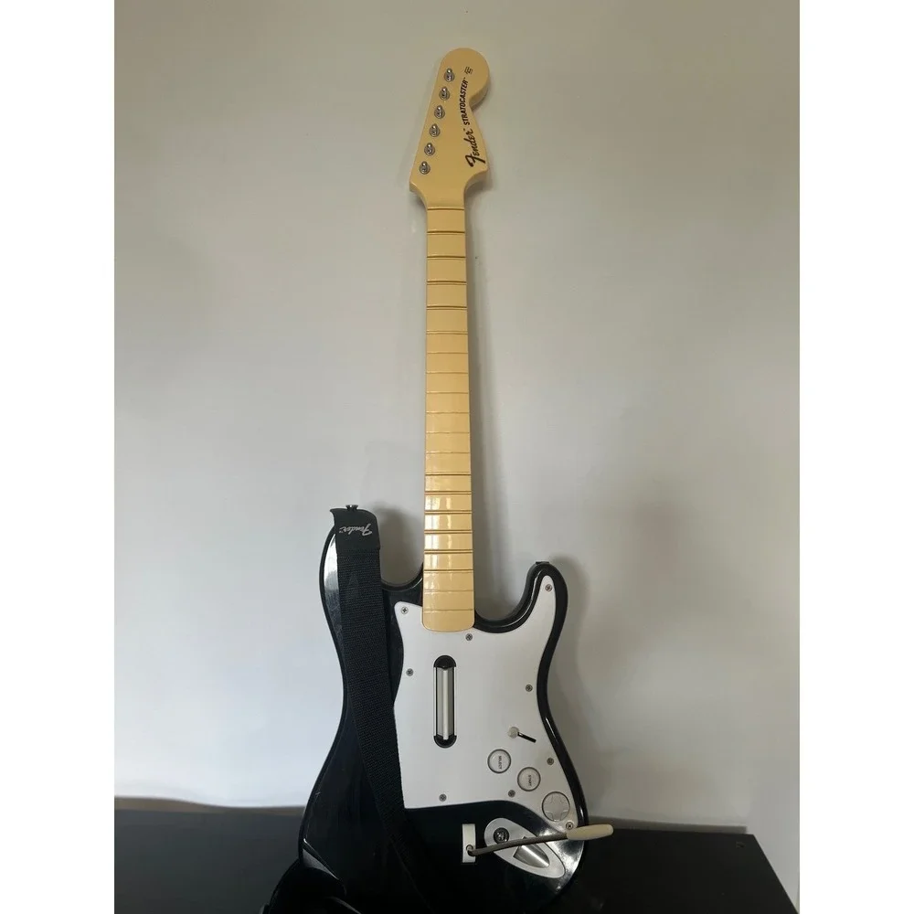 Rock Band‎ Fender Stratocaster Guitar Controller Black Wii Parts Only